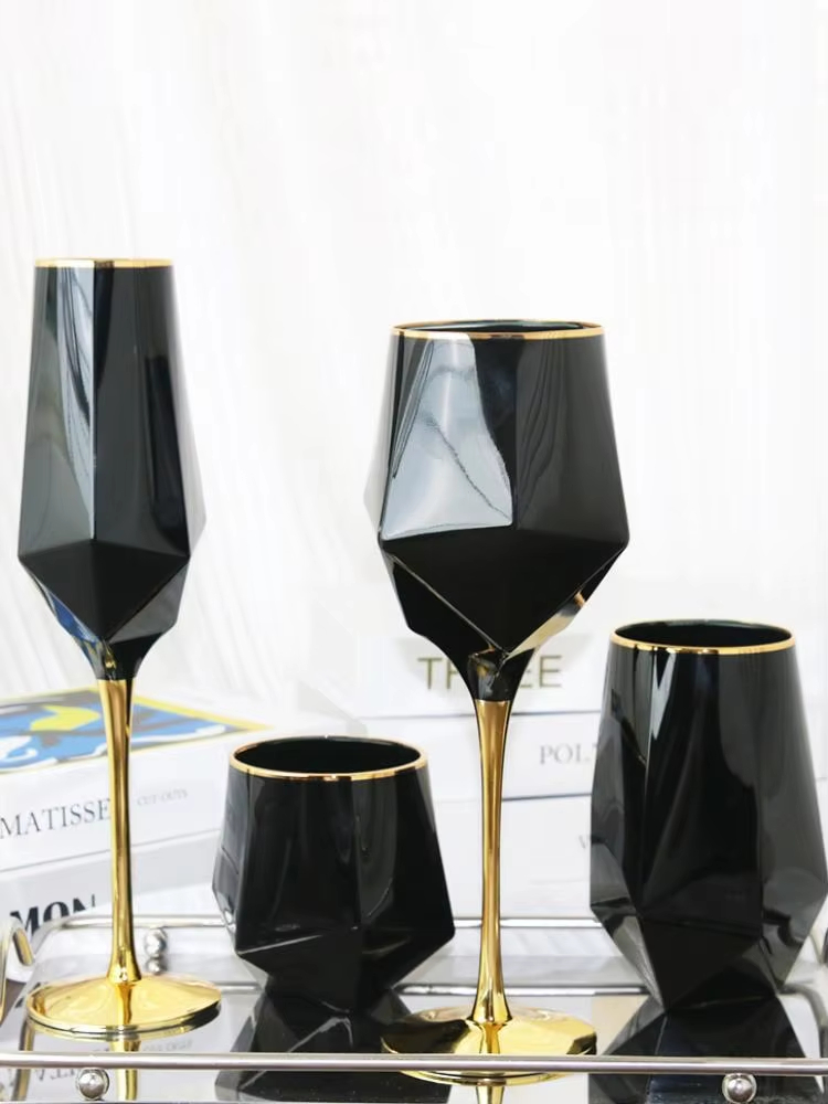 Czysty czarny kryształ ze złot – Wine Beer Champagne recenzja i cena