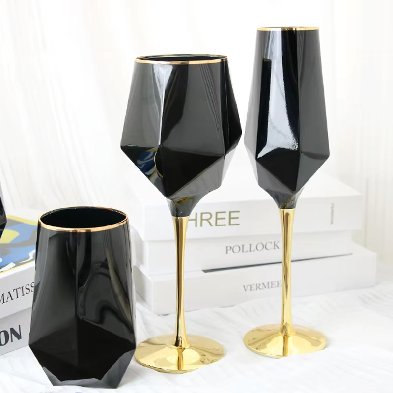 Czysty czarny kryształ ze złot – Wine Beer Champagne recenzja i cena